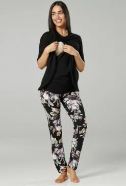 Happy Mama Pyjama - Black Flowers -Happy Mama Verkoop bb2f9d72cbe44aadbe14a62fae317c0f